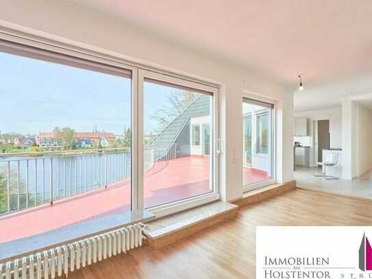 Traumhafte 4-Zimmer Wohnung - Luxus am Wasser - in Lübeck St. Gertrud