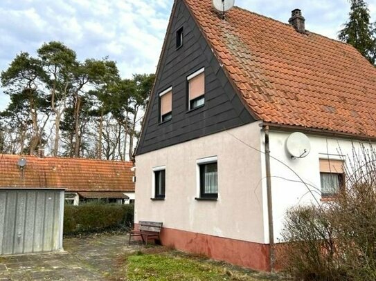 Zur Renovierung: 2 Häuser direkt am Regnitzgrund in Fürth - Mannhof / Haus kaufen