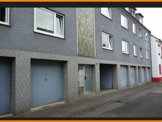 Gepflegte Kapitalanlage mit 13 Wohnungen und 18 Garagen in Köln Longerich.