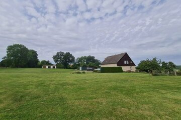 Grundstück mit Baupotential und altem Bauernhaus