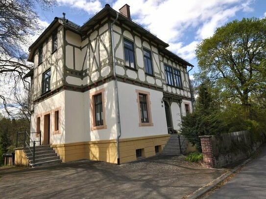 Villa - Mehrfamilienhaus ausgezeichnet mit dem Denkmalpreis (Kulturdenkmal)