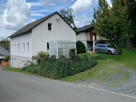 Idyllisch gelegenes freistehendes Einfamilienhaus in der Natur (Rheingau-Taunus-Kreis) zu verkaufen