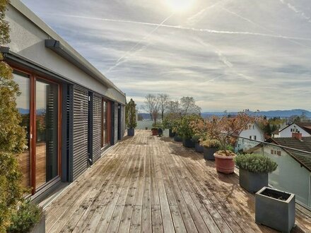 Traumhafte Penthouse-Wohnung im "Lakeside Living Tutzing"
