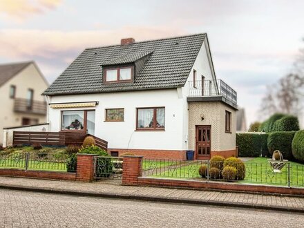 RESERVIERT! Einfamilienhaus mit Garten in Berne