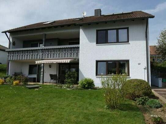 Ideal für die große Familie oder für Kapitalanleger! Geräumiges Wohnhaus mit Fernwärme-Anschluss, Garten und Garage ...