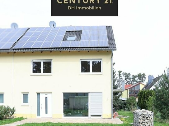Nachhaltiger Luxus in Erlangen: Energiespar-Doppelhaus am Seeufer in Dechsendorf