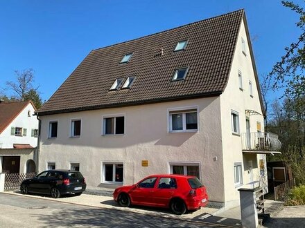 Erstbezug nach Sanierung - moderne Wohnung im EG mit Garten in ruhiger, grüner Lage!