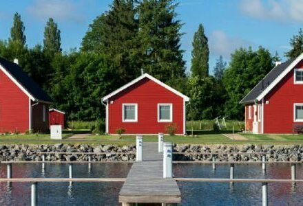 Ihr Ferienhaus zwischen Wiese und Wasser direkt am Hafen