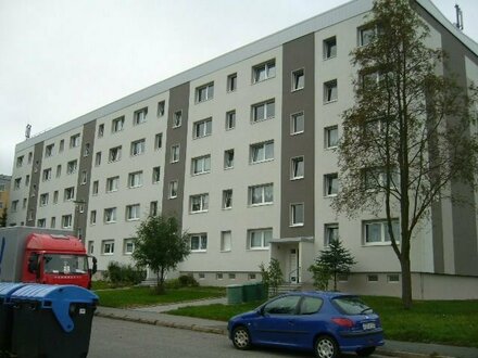 Schöne Drei-Raum Wohnung mit Balkon in ruhiger Lage Schwarzenberg-Heide zu vermieten!