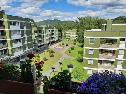 * RESERVIERT * Frühlingsangebot * Bonn helle 2 Zimmerwohnung mit Balkon im 3. Obergeschoss mit Personenaufzug, zentrale…