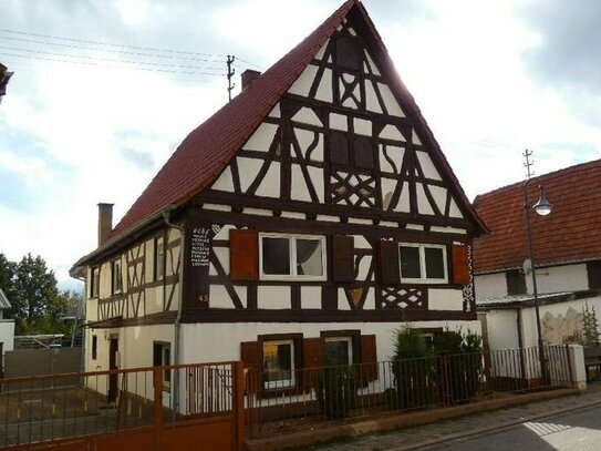 Lieberhaberimmobilie - eines der ältesten Häuser Lustadts