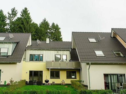 Reihenmittelhaus mit eigenem Grundstücksanteil