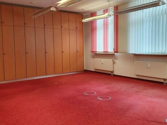 Büro / Gewerbefläche im Glauchauer Zentrum