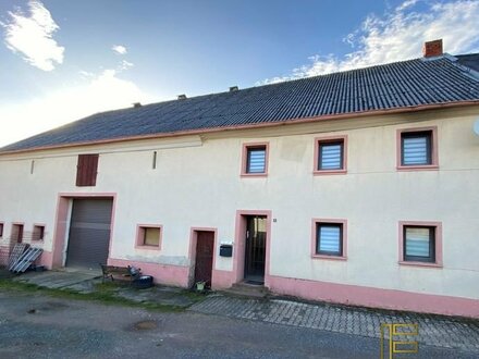 Altbau in Mandern mit viel Platz für den Heimwerker