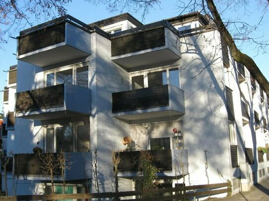 Spitzenlage in Pasing – 2-Zimmer-Wohnung mit Balkon und TG +++ fußläufig zum Bahnhof!