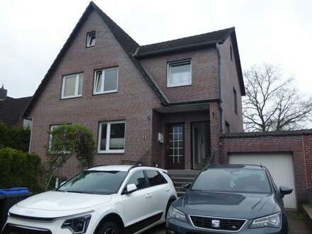 Pfiffige schöne 2,5 Zi.Whg mit großem Westbalkon. im 3 Fam.Haus in Norderstedt-Garstedt in ruhiger Lage zu vermieten!!