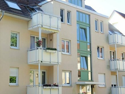** mit Balkon ** 1 Zimmer Eigentumswohnung in gefragter Wohnlage von Werdau zu verkaufen!