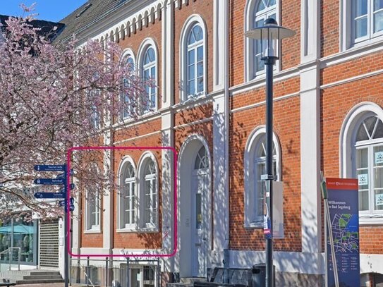 charmante Büro-und Geschäftsräume am Marktplatz in der Fußgängerzone von Bad Segeberg