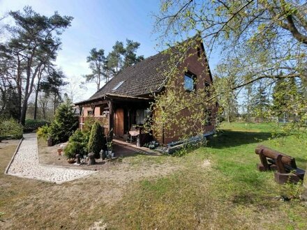 Anlageobjekt, vermietetes Zweifamilienhaus in Stoetze, mit Baugrundstück