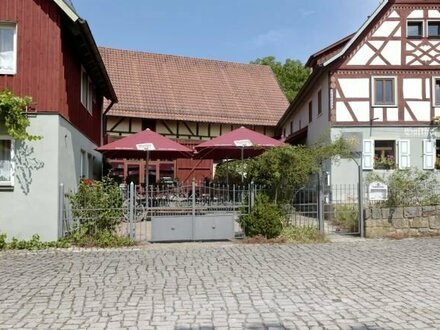 Hotel - Pension mit Biergarten auf 870 m², 8 Gästezimmer – 19 Betten, im Weiler Querbachshof bei Bad Neustadt an der Sa…