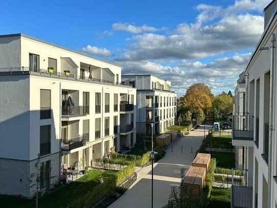 Sofort Bezugsfertig +++ Provisionsfrei +++ Einbauküche +++ Moderne 4-Zimmer-Wohnung mit Balkon