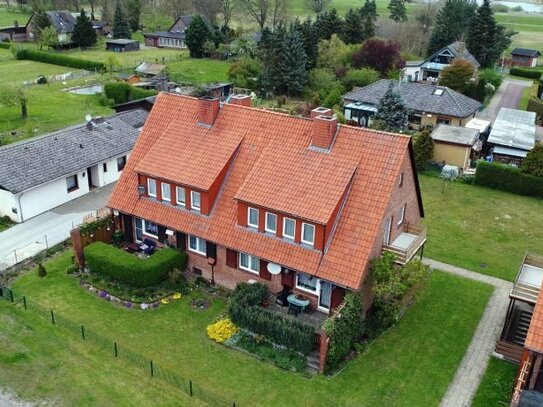 Nur 100 m bis zum Elbstrand: 4-Zimmer-Wohnung mit Terrasse in Schnackenburg/E.