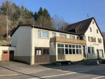 Achtung Handwerker! Wohnhaus mit Schreinerei in guter Lage von Sulzbach-Laufen