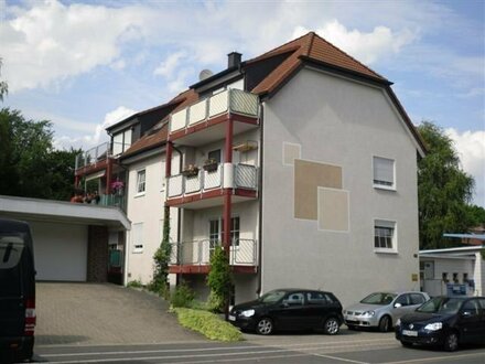 Moderne 2 Zimmer Dachgeschoss Wohnung mit Balkon in Merklinde