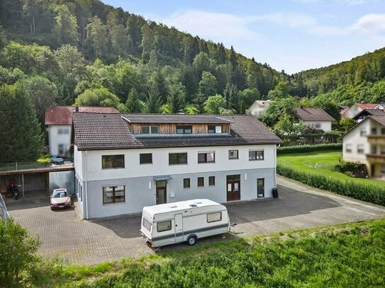Über 6% Rendite - Attraktives Mehrfamilienhaus bei Straßberg