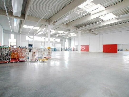 Garching, ca. 2.000 m² Hallenfläche und 1.000 m² Büro zu vermieten