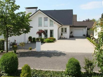 Wunderschönes vollunterkellertes Einfamilienhaus in Delbrück zu Verkaufen!