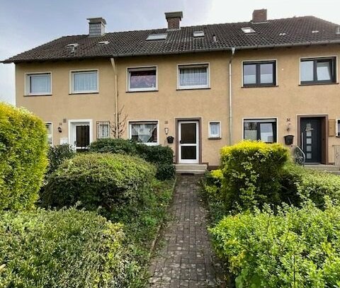 Reihenmittelhaus mit Garten und Garage