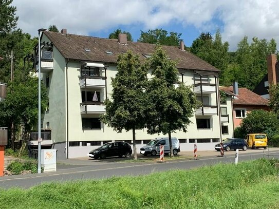 Frisch renoviertes 1 Zimmer Appartement mit Balkon in Randersacker zu vermieten