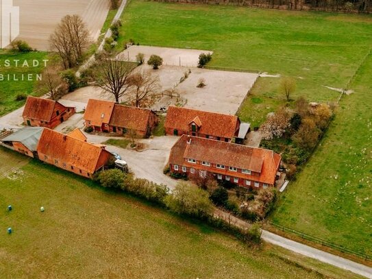 Resthof mit ca. 3,6 ha Land und diversen Extras