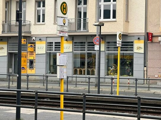 Mitte: Torstr: Gewerbefläche mit 230 m² - direkt ROSA-LUXEMBURG-PLATZ ab April 2024 zu VERMIETEN