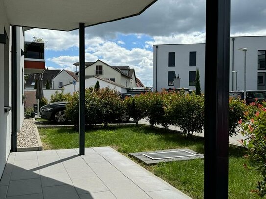 Exklusive freundliche 2-Zimmerwohnung mit Terrasse