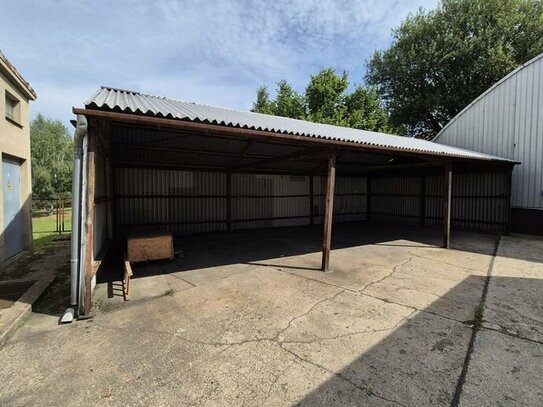 Stellflächen unter Carport günsitg zu mieten