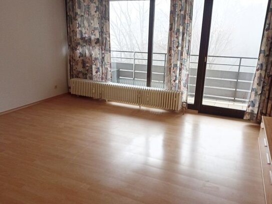 Gemütliches 1-Zimmer-Appartement mit Balkon, teilmöbliert