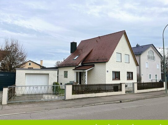 Gepflegtes Einfamilienhaus mit schönem Grundstück in Friedrichshofen