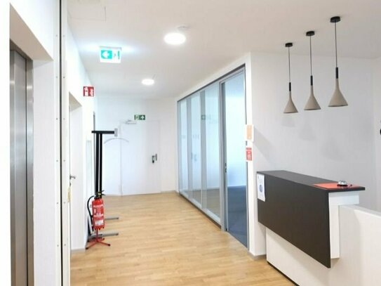 Schick renoviertes Bürohaus mit Stil und Ambiente