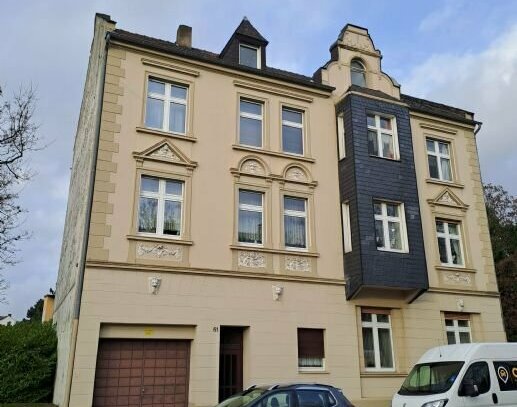 5-Familienhaus mit Gewerbe und Garagen im Hinterhaus in Wanne-Mitte