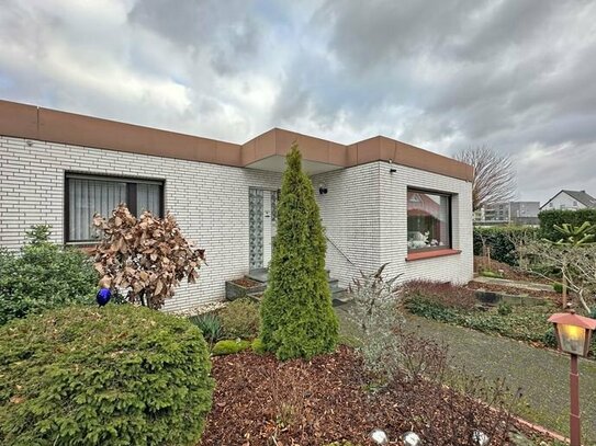 Freistehender Bungalow mit einer Garage und Stellplatz in Hamm-Herringen