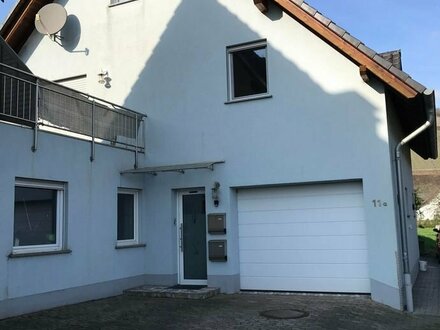 Schöne 100 qm Maisonette Wohnung in Saarburg