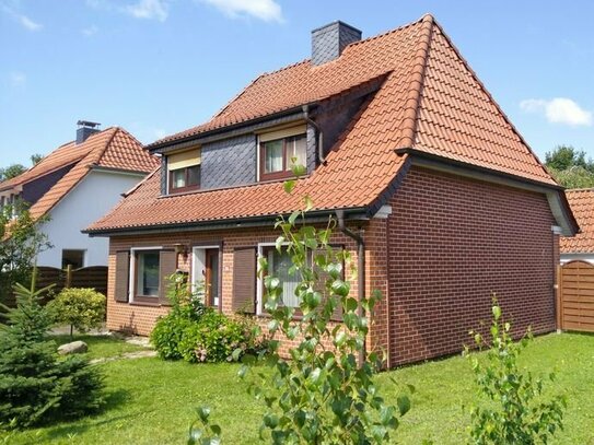 Von Privat: Ansprechendes, renoviertes EFH plus Nebengebäude auf schönem, ruhigem Grundstück in Bremen-Grolland