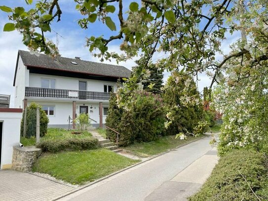 TOP-Preis: Großes Haus in ruhiger Lage am Ortsrand von Bad Abbach/Dünzling