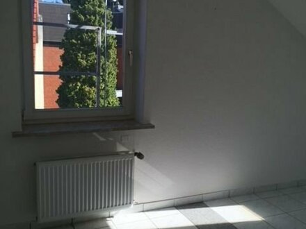 5 Zimmer DG-Wohnung in Göttingen-Weende - gerne für Studenten (WG-geeignet)