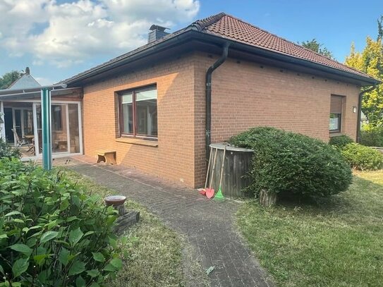 Gemütlicher Bungalow mit Einbauküche,Keller,ausgebautem Dachgeschoss uvm. in Esbeck