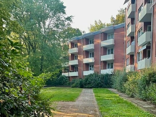 Schöne 2 Zimmer Wohnung mit EBK und Balkon in Delmenhorst zu vermieten