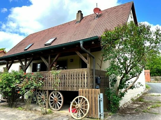 Idyllisches Einfamilienhaus - großes Grundstück mit Lagerhalle