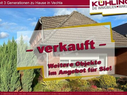 RAUMWUNDER Bungalow mit ausgebautem Dachgeschoss in zentrumsnaher Lage - Bezugsfrei!